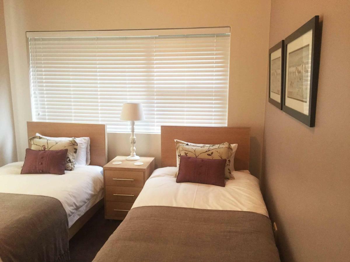 Appartamento 3 Oaklands On The Knoll Knysna Esterno foto